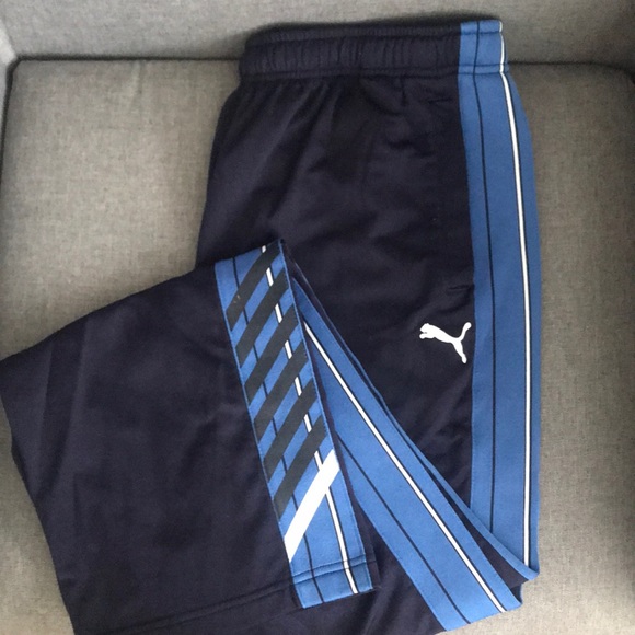 Men’s Puma Warmup Pants - Picture 2 of 4
